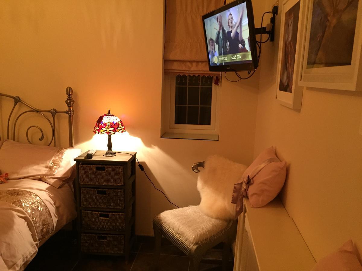 エアー Retreat At The Knowe Auchincruive Estate Bed & Breakfast エクステリア 写真